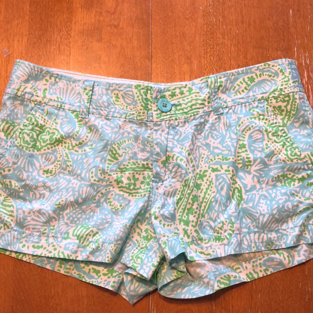 Lilly Pulitzer Green and Blue Turtle Walsh Short